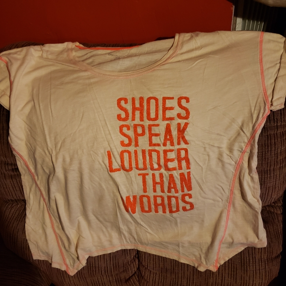 Women's hangout shirt